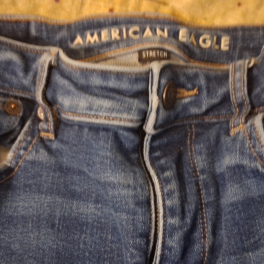 Classic Blue Women's Jeans American Eagle Flare Leg Size O 0296 Minor Wear Cuffs - Picture 2 of 6